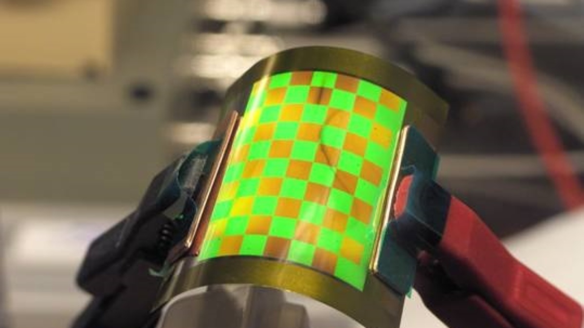 Flexible Color  OLED Display